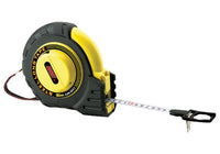17 040 -long steel measuring tape.